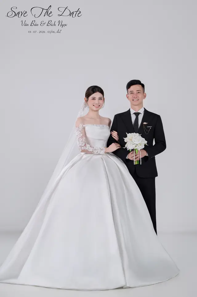 Ảnh cổng Bích Ngọc & Vân Bảo — ảnh 5