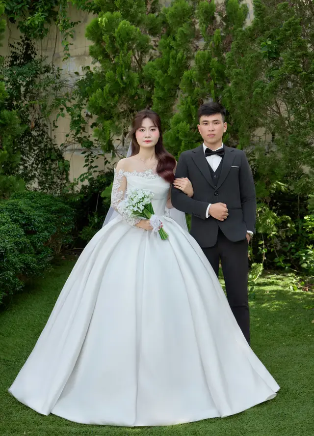 Ảnh cổng Duyên & Đại (Pre) — ảnh 2