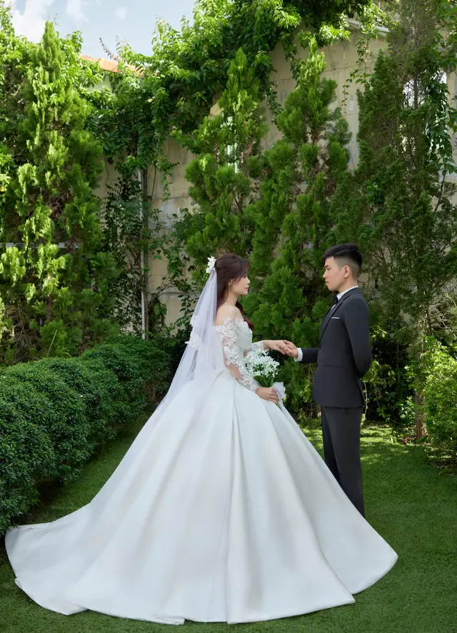 Ảnh cổng Duyên & Đại (Pre) — ảnh 3