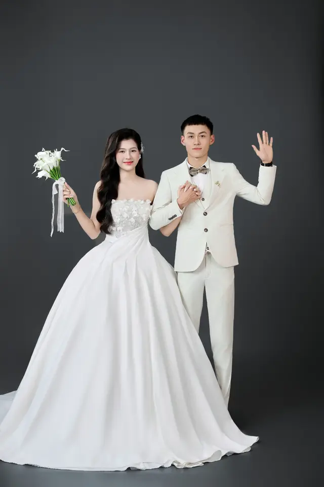 Ảnh cổng Hồng Vân & Minh Hải — ảnh 6