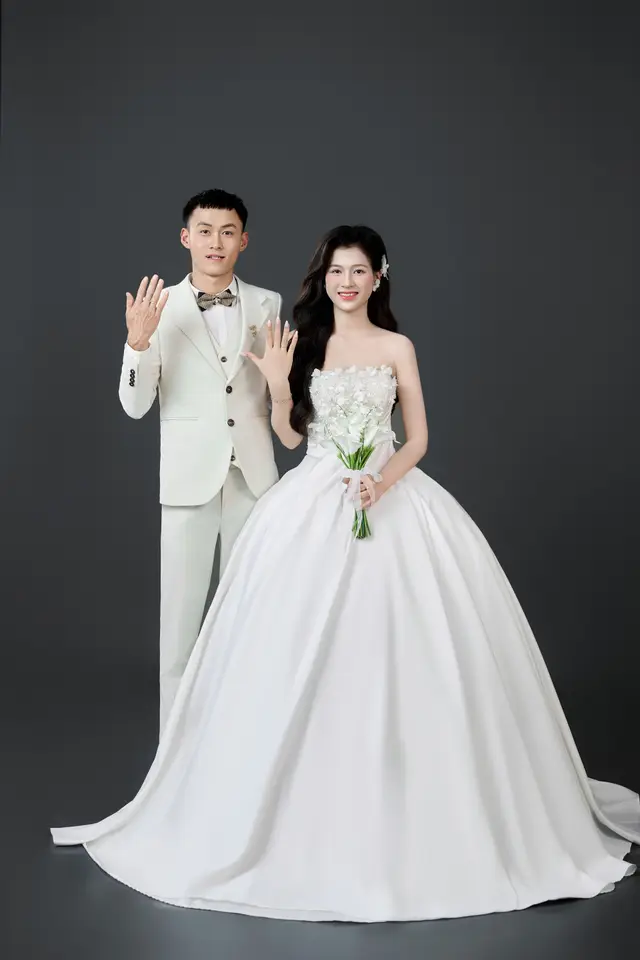 Ảnh cổng Hồng Vân & Minh Hải — ảnh 9