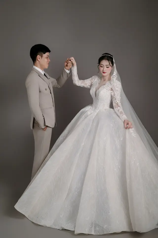 Ảnh cổng Hữu Hậu & Minh Ngọc — ảnh 5