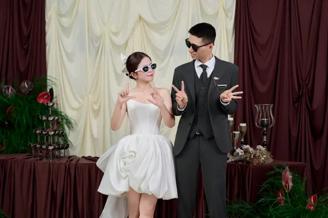 Ảnh cổng Thanh Sang & Vũ Thuỷ — ảnh 7