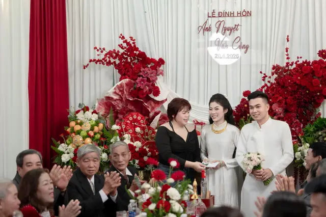 Lễ Đính Hôn Ánh Nguyệt & Văn Công — ảnh 13
