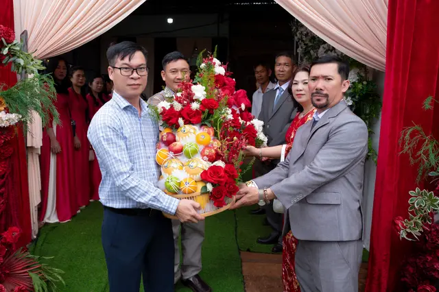 Lễ Tân Hôn Văn Công & Ánh Nguyệt — ảnh 12