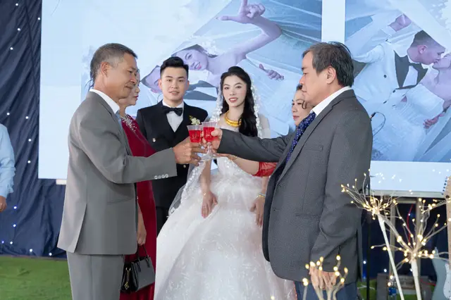 Lễ Tân Hôn Văn Công & Ánh Nguyệt — ảnh 21