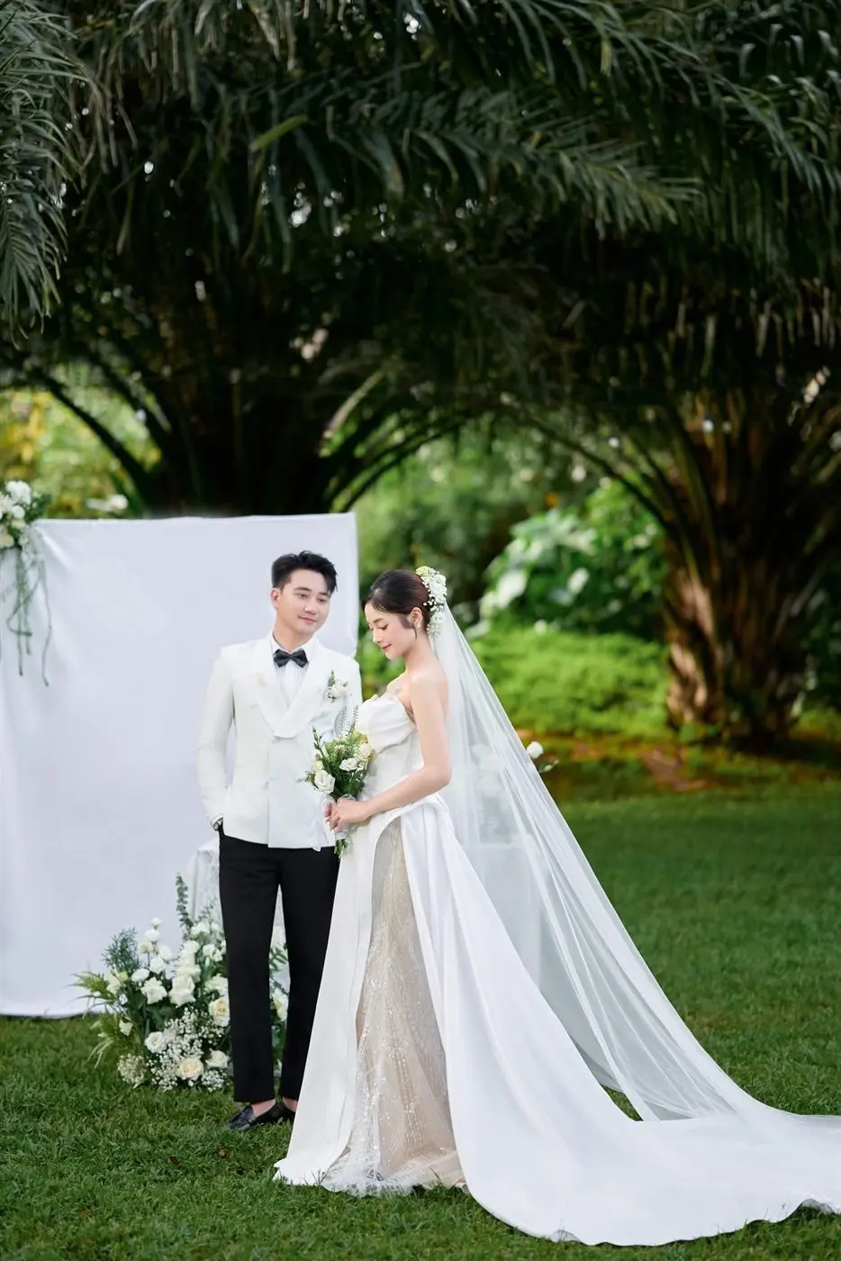 Ảnh cưới ngoại cảnh sân vườn Pleiku